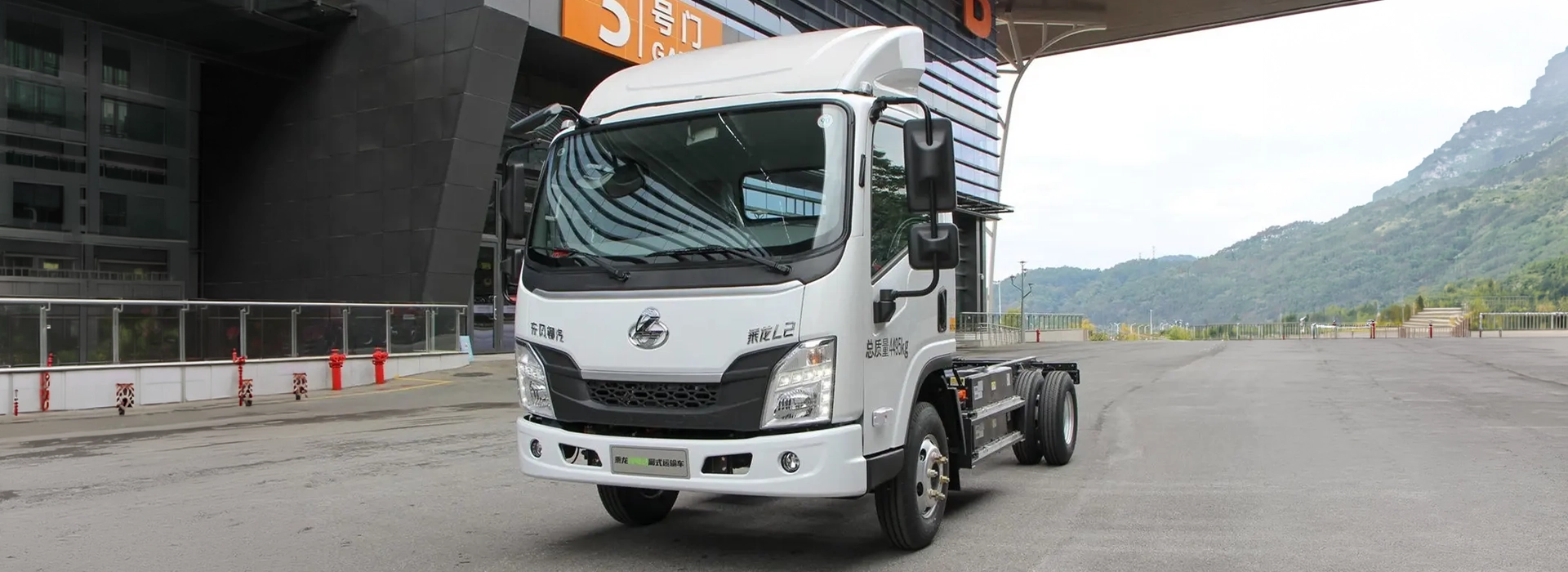 L2EV Electric Light Truck Transporter