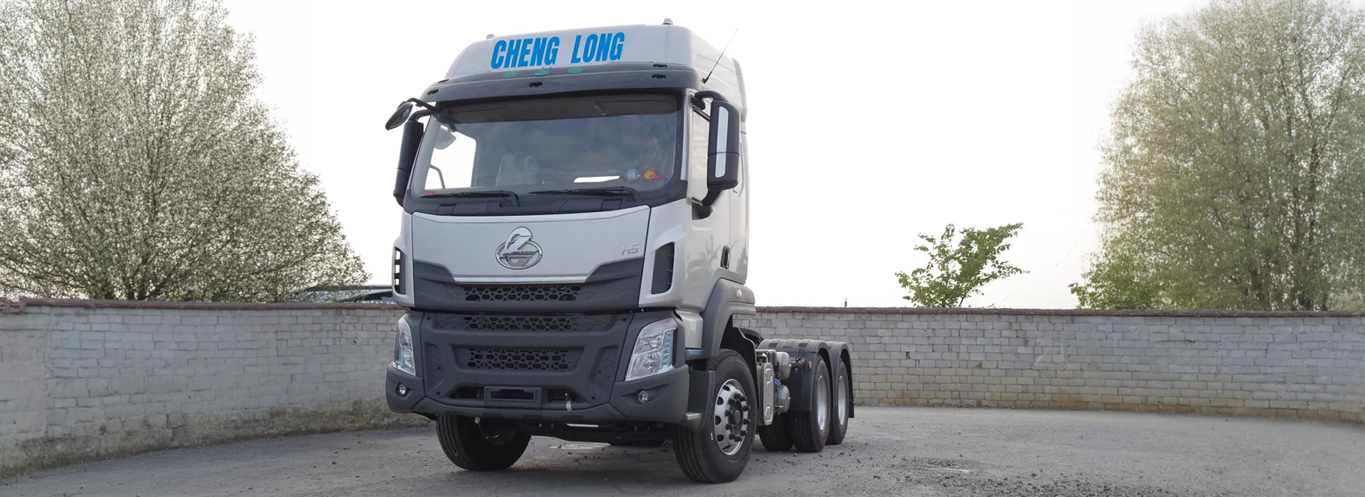 6X4 H5 Tractor Truck