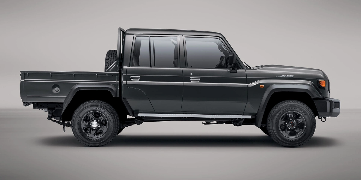 Toyota Land Cruiser 79 Double Cab