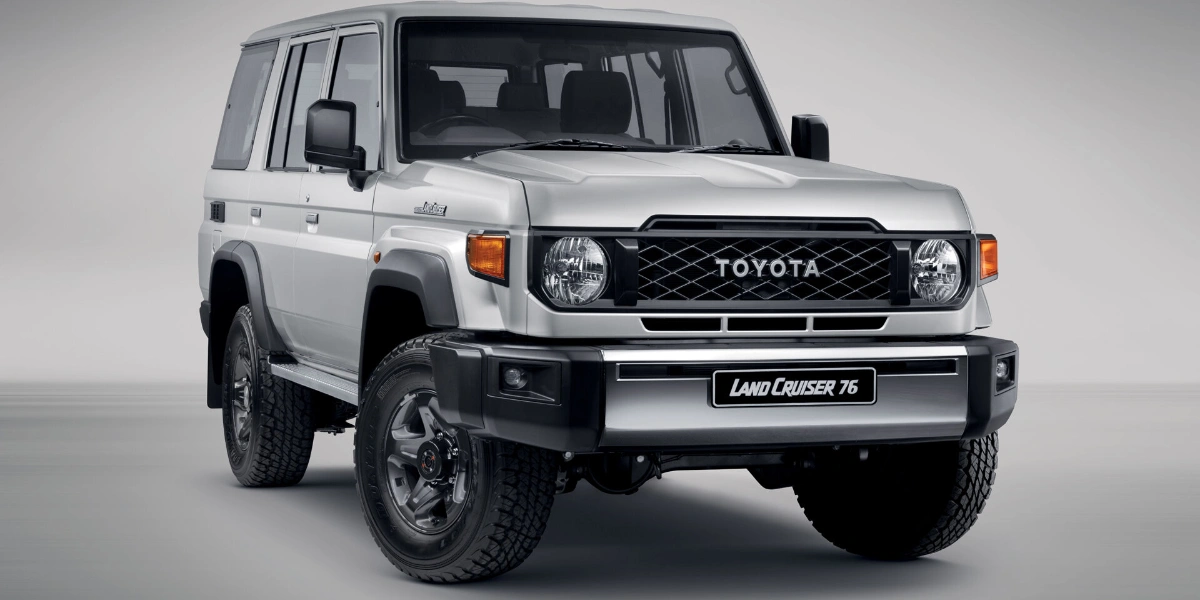 Toyota Land Cruiser 76