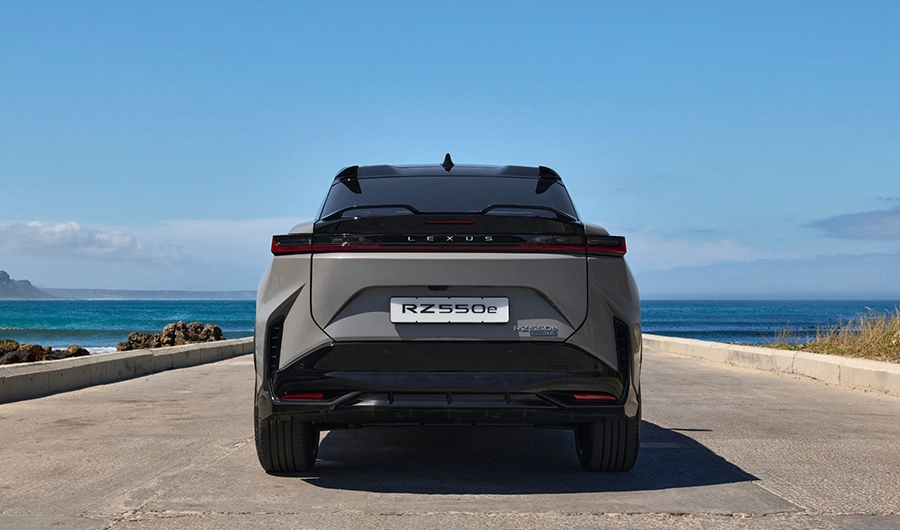 F SPORT