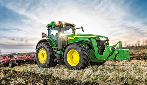 8R Series Tractors