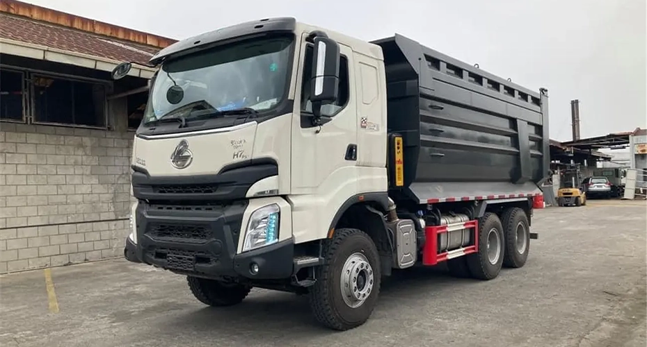 6X4 H7 Dump Truck